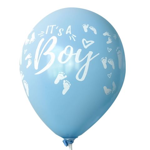 Hellblauer Luftballon mit weißem, aufgedruckten Schriftzug "It's a boy!" mit vielen kleinen Baby-Füsschen rundum.