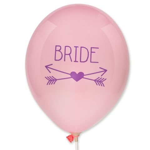 Rosa Ballons mit liafarbenem Aufdruck "Bride" mit gekreuzten Pfeilen und Herz darunter.