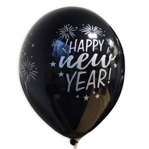 Schwarzer Luftballon mit silbernem Aufdruck "Happy nem Year" und Feuerwerk, rundum.
