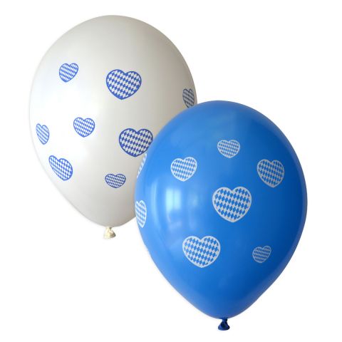 weißer Luftballon mit vielen kleinen blauen Herzen, gefüllt mit Rauten. Und blaue Ballons mit weißen Herzen, gefüllt mit Rauten.